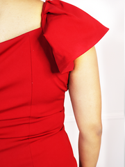 Red shoulder puff dress